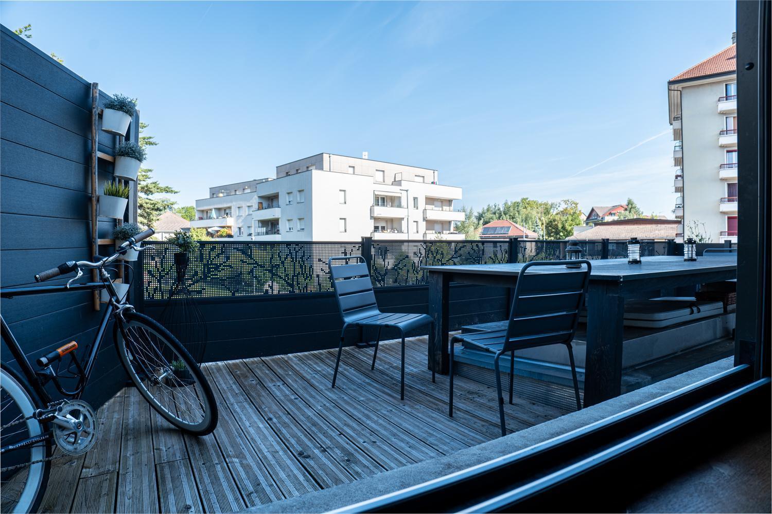 Loft Story In Annecy Apartment Exterior photo
